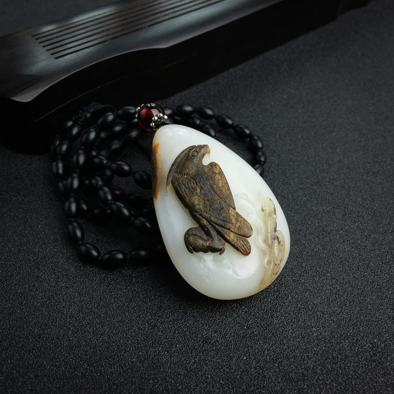 俄料天然和田玉吊坠-红掌柜