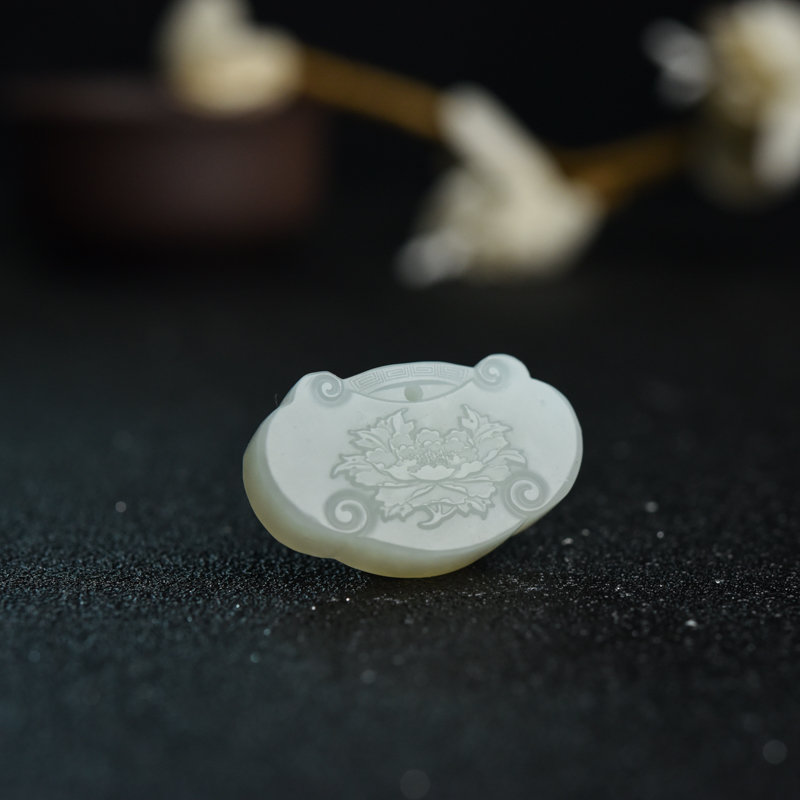 山料和田白玉吊坠-红掌柜