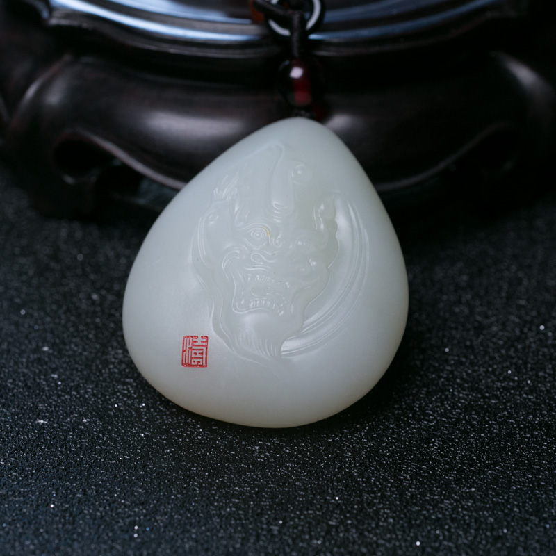 天然和田玉貔貅吊坠-红掌柜