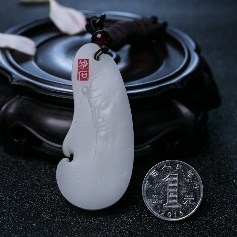 俄罗斯和田玉关公吊坠-红掌柜