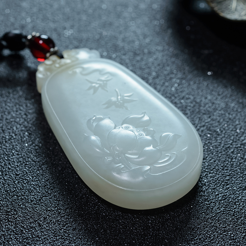 天然山料和田白玉一品清廉吊坠-红掌柜