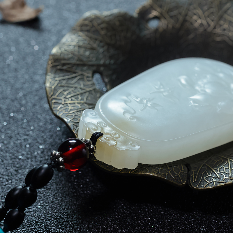 俄罗斯山料和田白玉一品清廉吊坠-红掌柜