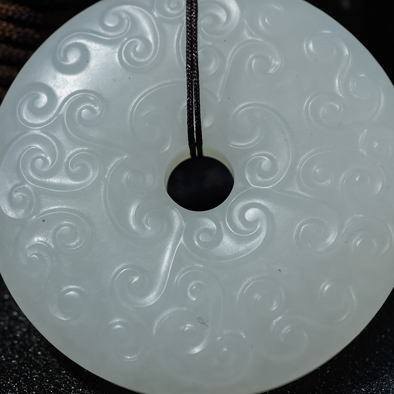 山料和田白玉雕花平安扣-红掌柜