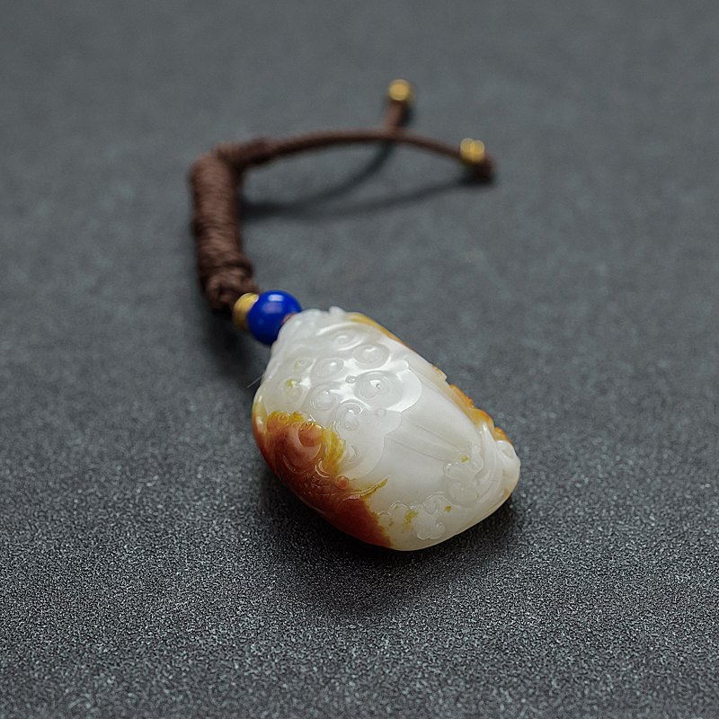 新疆和田白玉吊坠 - 红掌柜