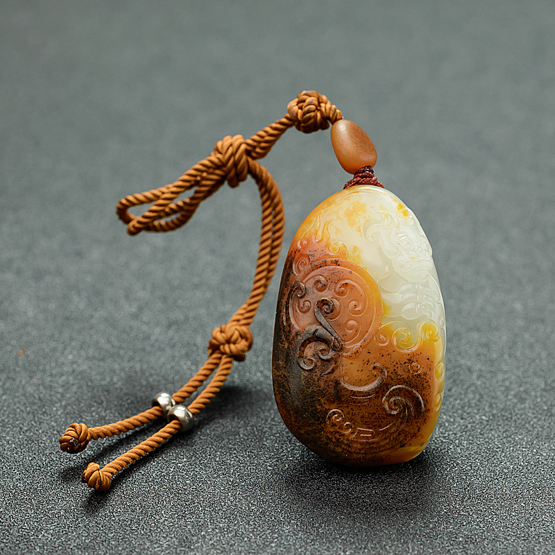 新疆和田白玉籽料貔貅吊坠 - 红掌柜