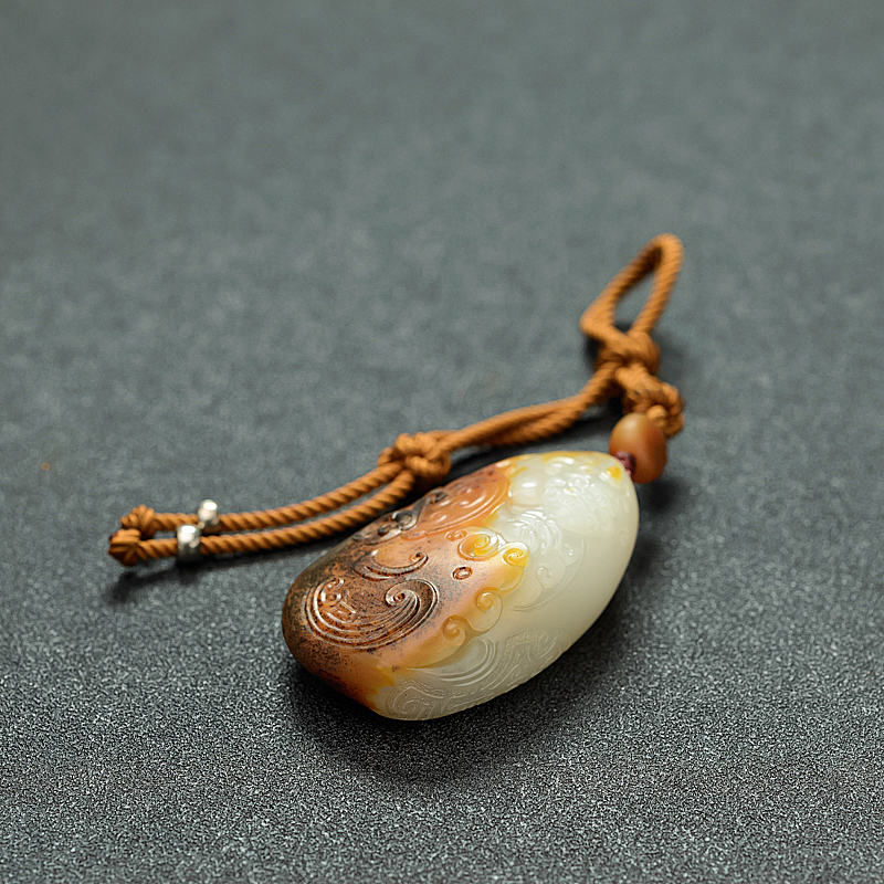 新疆和田玉貔貅吊坠 - 红掌柜