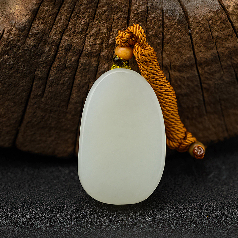 新疆和田白玉观音吊坠 - 红掌柜