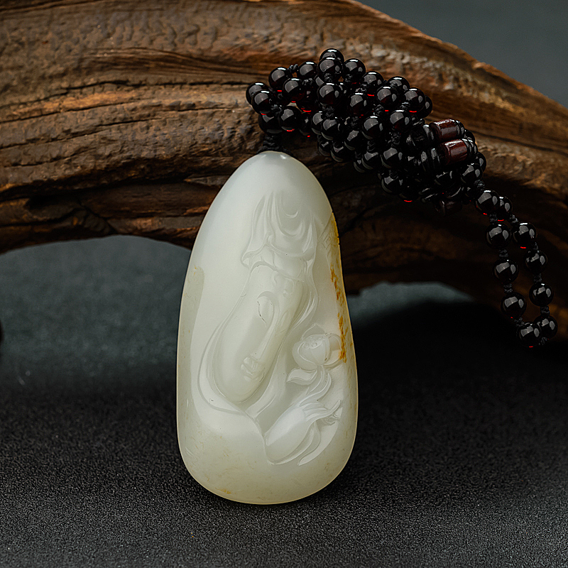 新疆天然籽料和田白玉观音吊坠 - 红掌柜