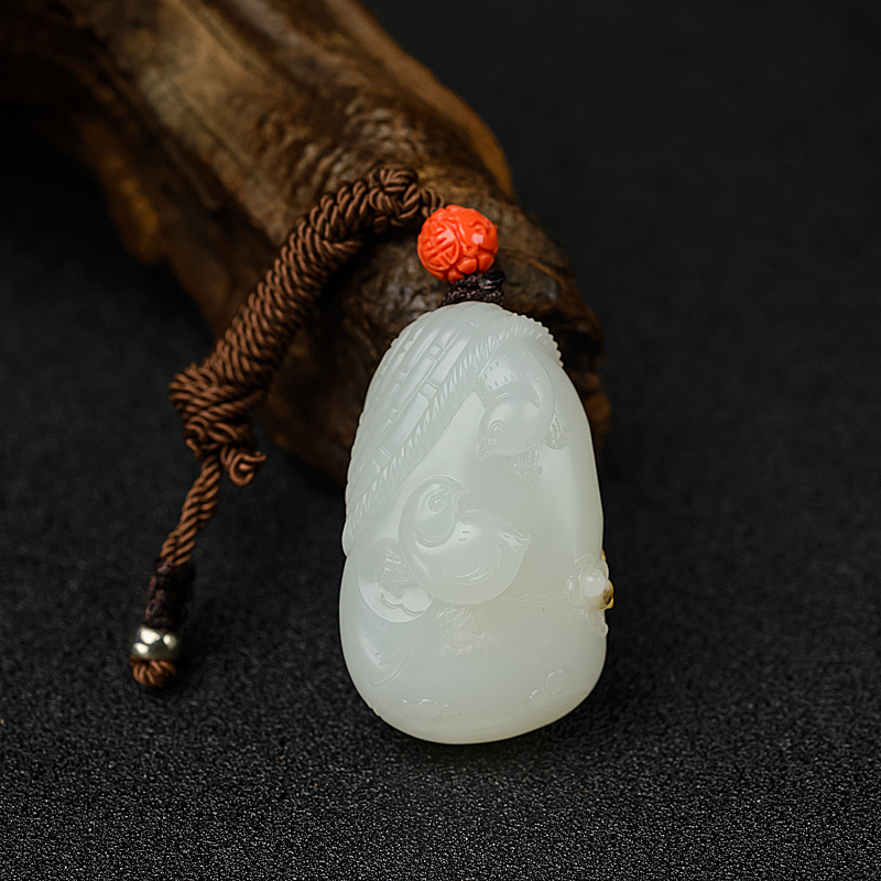 新疆天然籽料和田白玉安居乐业吊坠 - 红掌柜