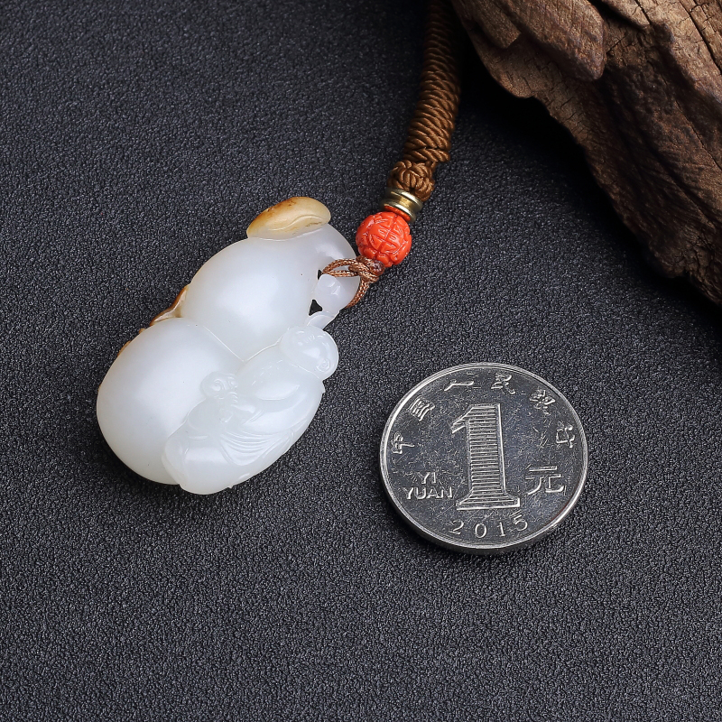 籽料和田玉吊坠-红掌柜