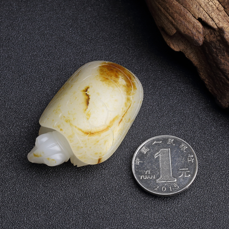 新疆籽料和田玉吊坠-红掌柜