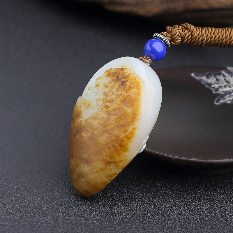 新疆籽料和田玉虎吊坠-红掌柜