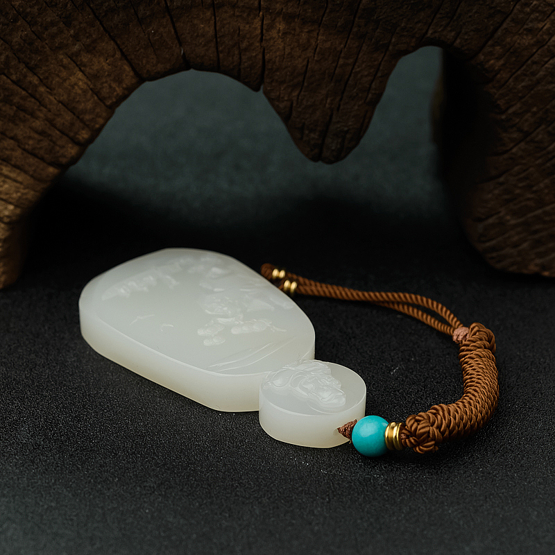 新疆和田白玉山水意境牌吊坠 - 红掌柜
