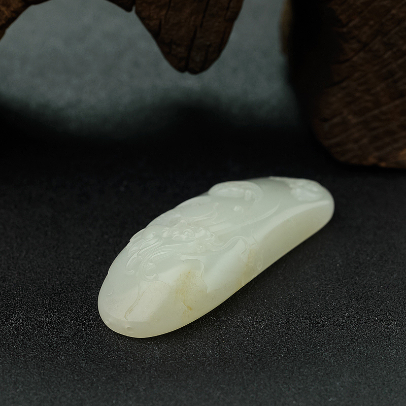 新疆籽料和田玉龙吊坠 - 红掌柜