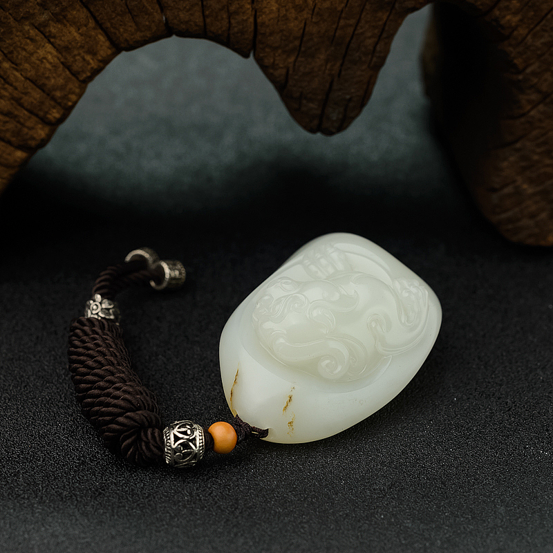 新疆籽料和田玉貔貅吊坠 - 红掌柜