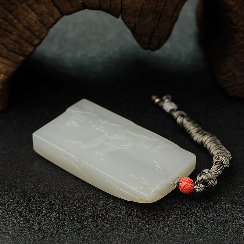 新疆籽料和田玉山水牌吊坠 - 红掌柜