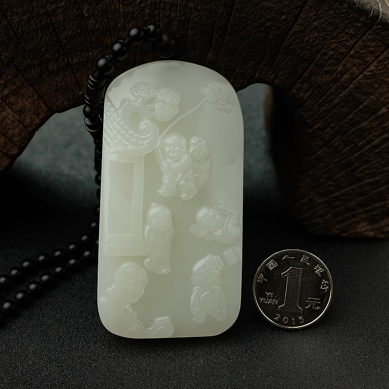 天然籽料和田玉多子多福吊坠 - 红掌柜