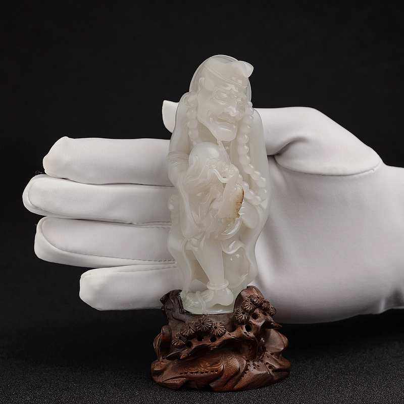 天然籽料和田玉济公摆件 - 红掌柜