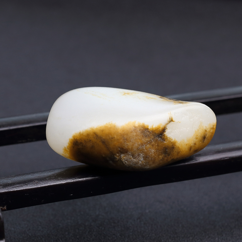 籽料和田白玉原石-红掌柜