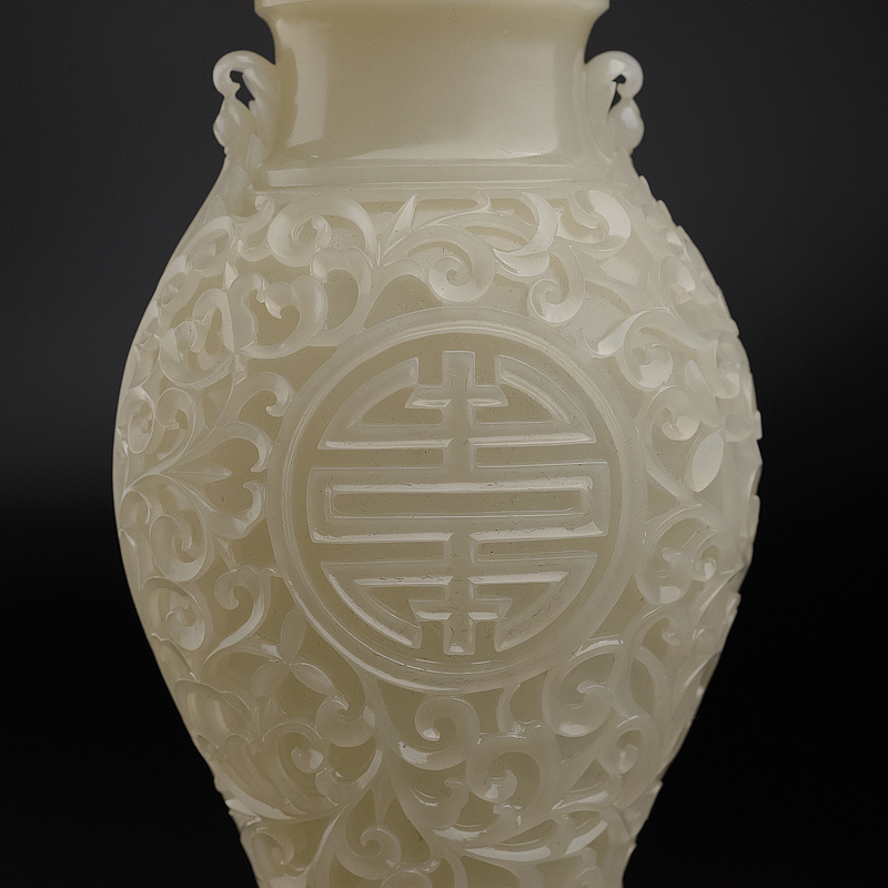 新疆天然籽料和田白玉摆件-红掌柜