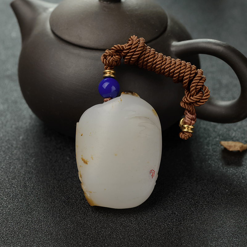 白玉猴子吊坠-红掌柜