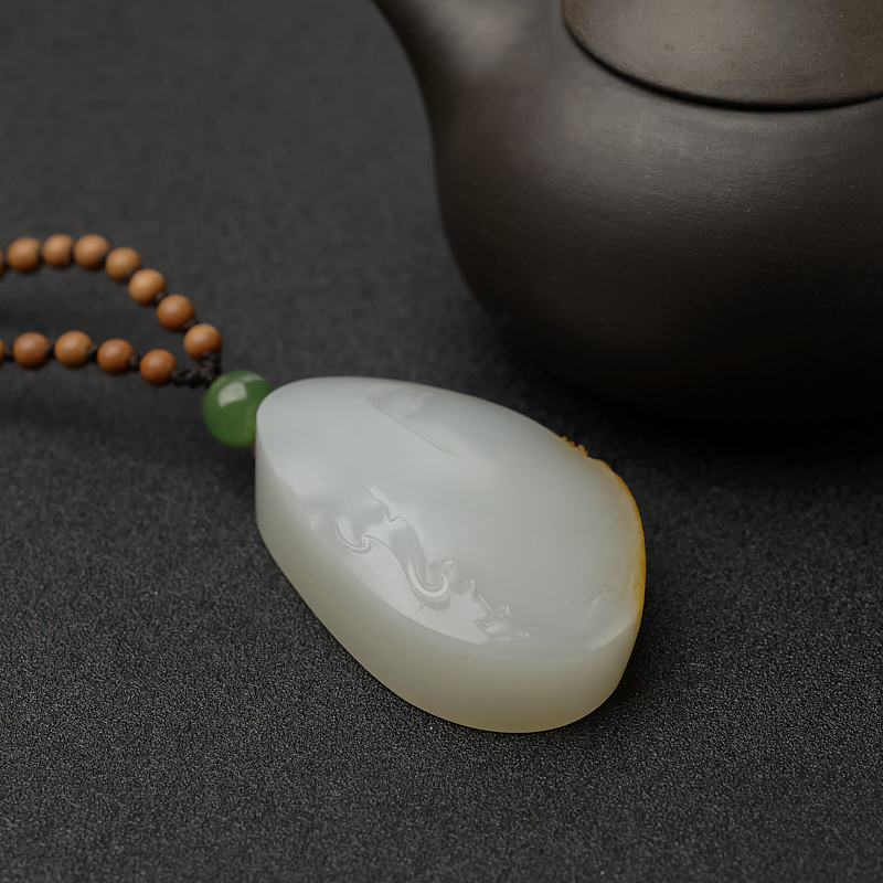 新疆天然和田白玉籽料吊坠-红掌柜