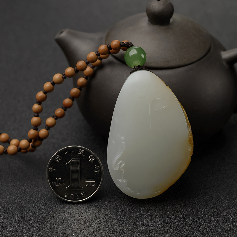 新疆天然和田白玉吊坠-红掌柜