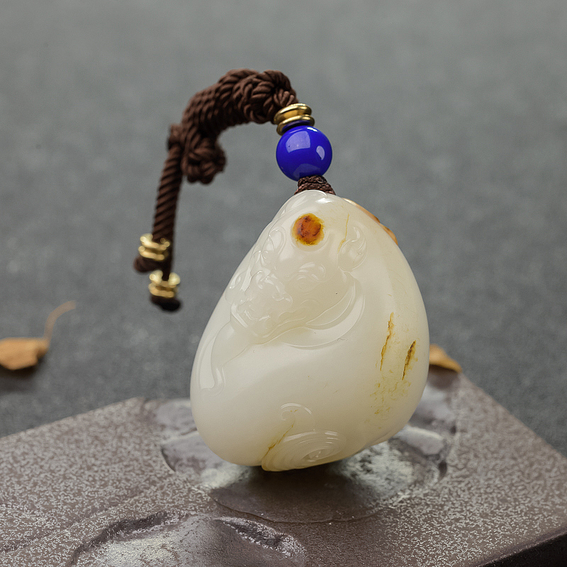 新疆籽料和田玉貔貅吊坠-红掌柜