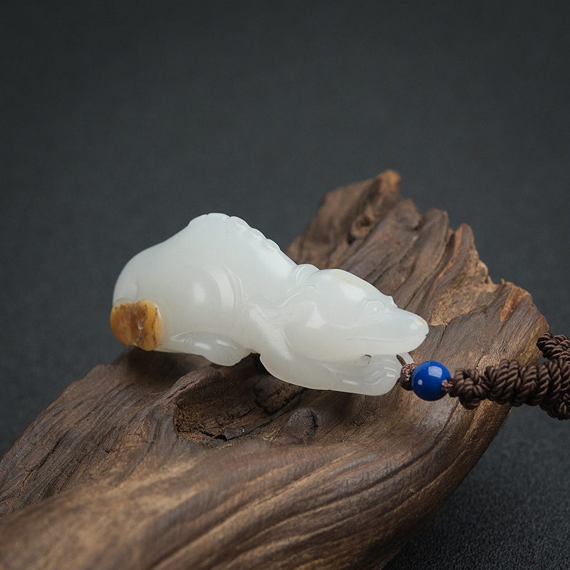 籽料和田玉旺财吊坠-红掌柜