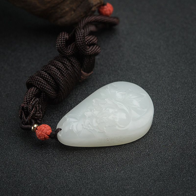 新疆籽料和田玉吊坠-红掌柜