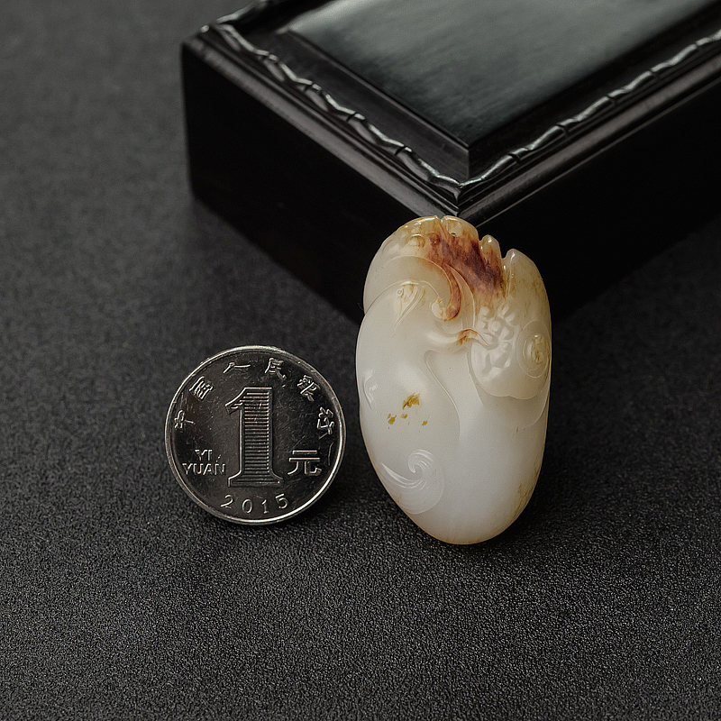 籽料俏色和田玉-红掌柜