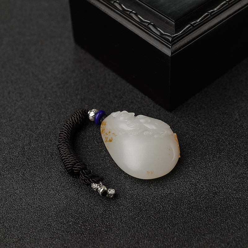 天然和田玉鹌鹑吊坠-红掌柜