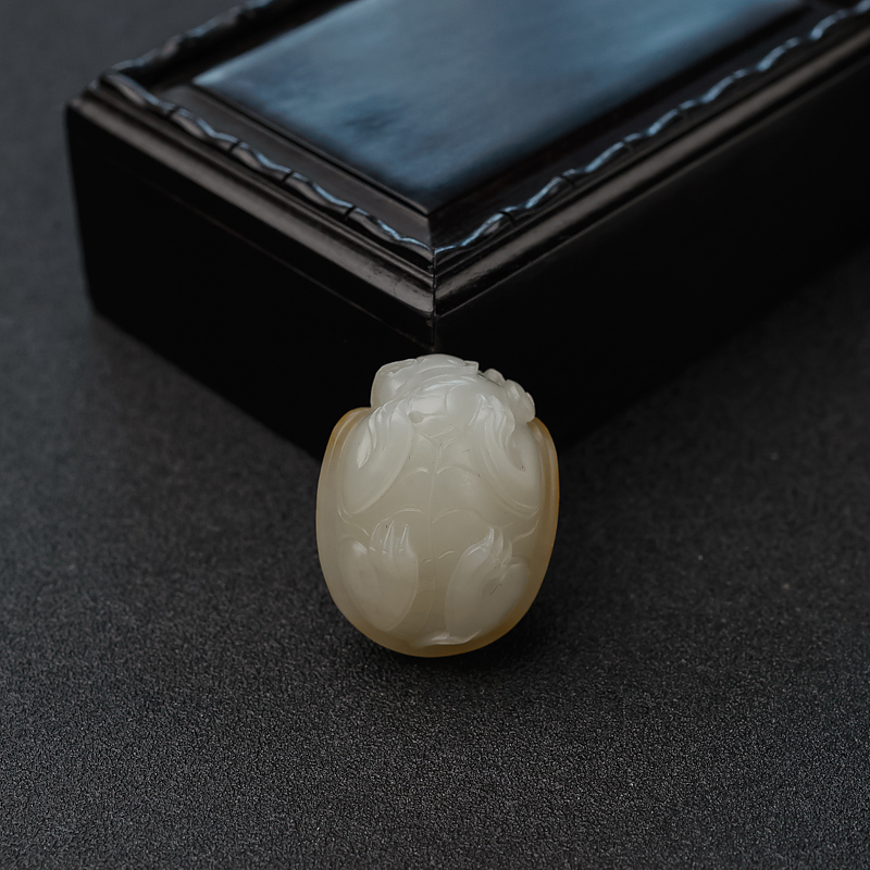 和田玉龙龟吊坠-红掌柜