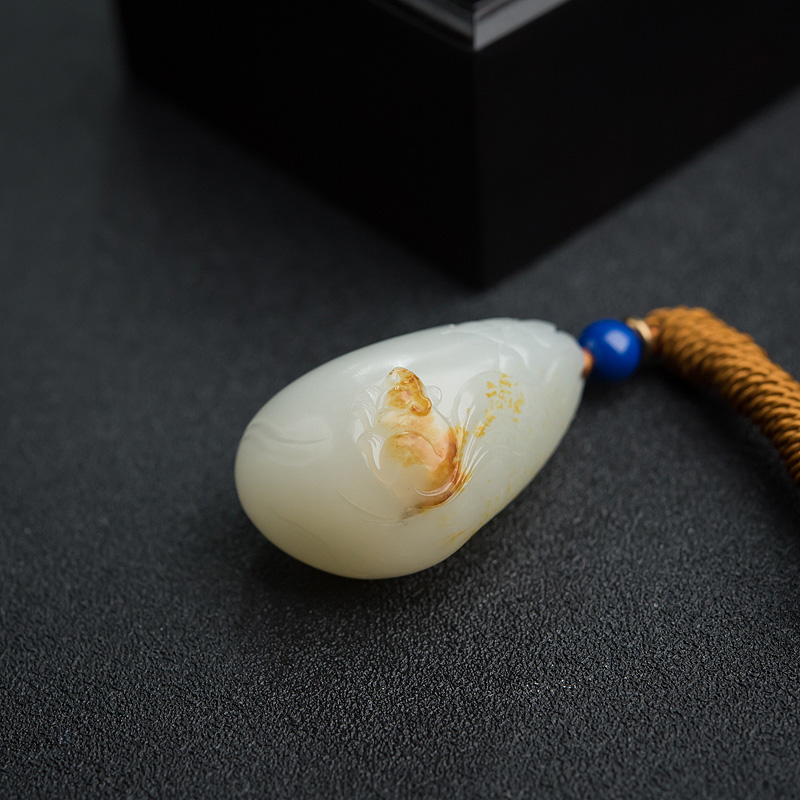 籽料和田玉吊坠-红掌柜