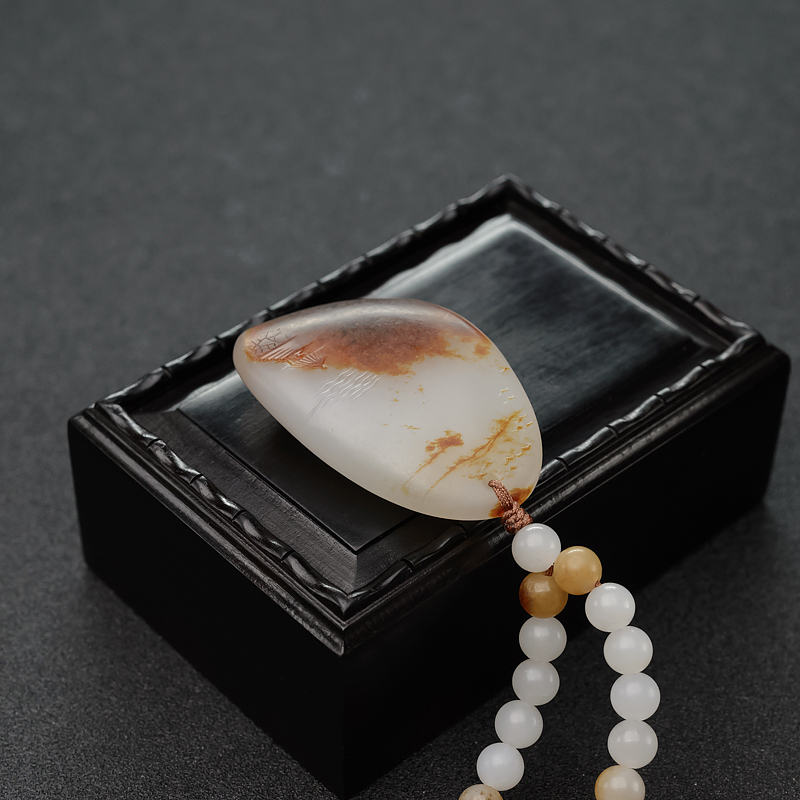 新疆和田山水意境吊坠-红掌柜