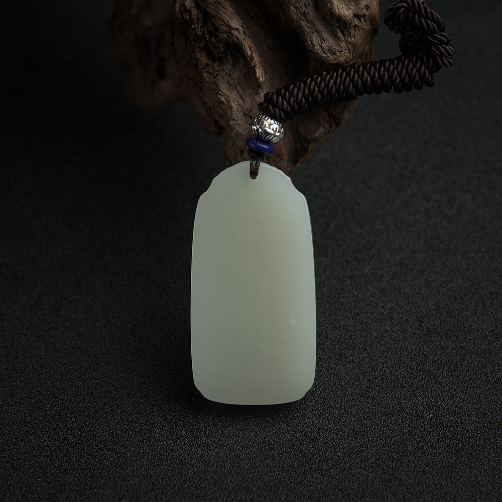 籽料和田青白玉吊坠-红掌柜