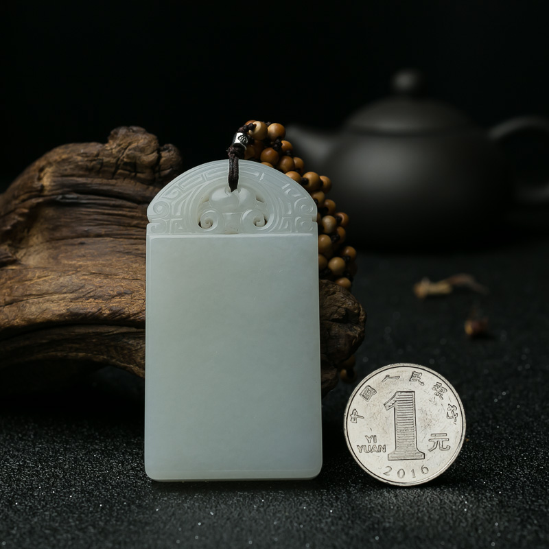 新疆天然和田玉无事牌吊坠-红掌柜