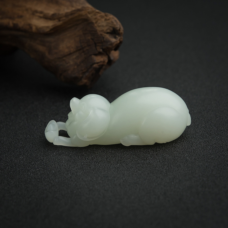 山料俄料招财猪吊坠-红掌柜