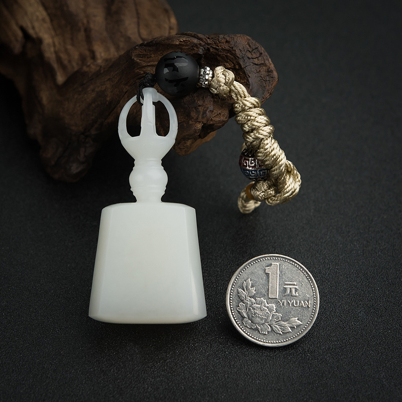 俄料山料白玉镂雕称心如意吊坠-红掌柜