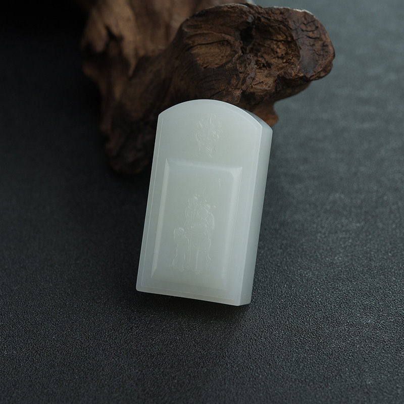 俄罗斯山料和田白玉财神吊坠-和田玉