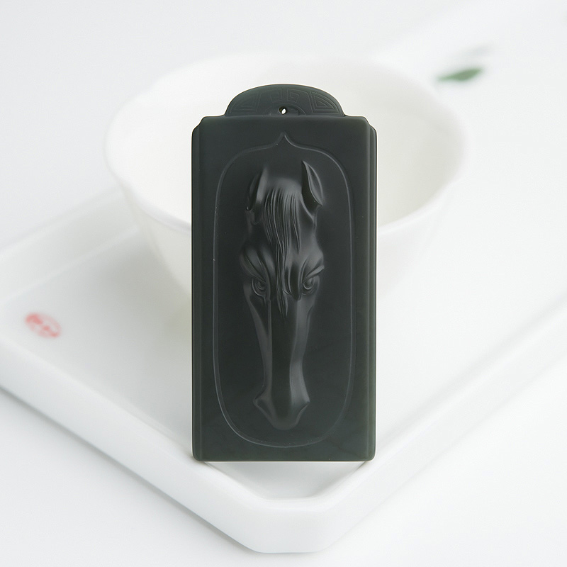 山料和田青玉马头吊坠-红掌柜