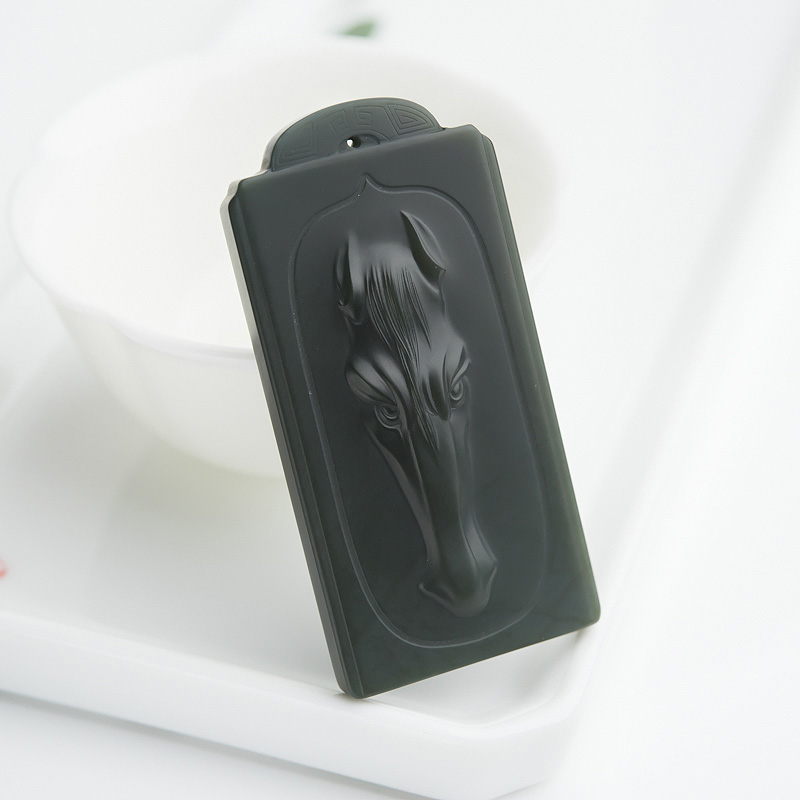 天然山料和田青玉马头吊坠-红掌柜