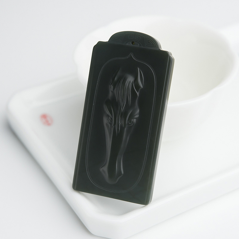 青海山料和田青玉马头吊坠-红掌柜