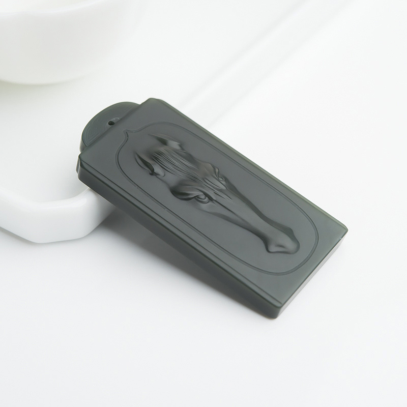 天然和田青玉马头吊坠-红掌柜