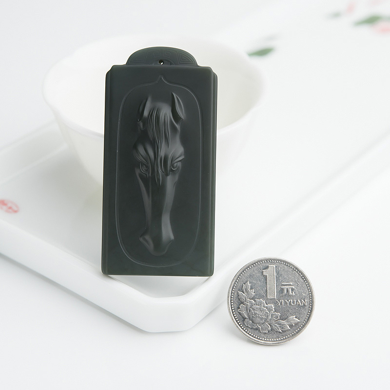 青海天然和田青玉马头吊坠-红掌柜