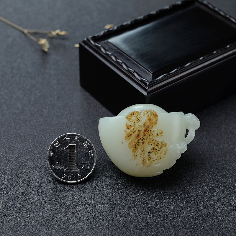 天然和田玉福吊坠-红掌柜