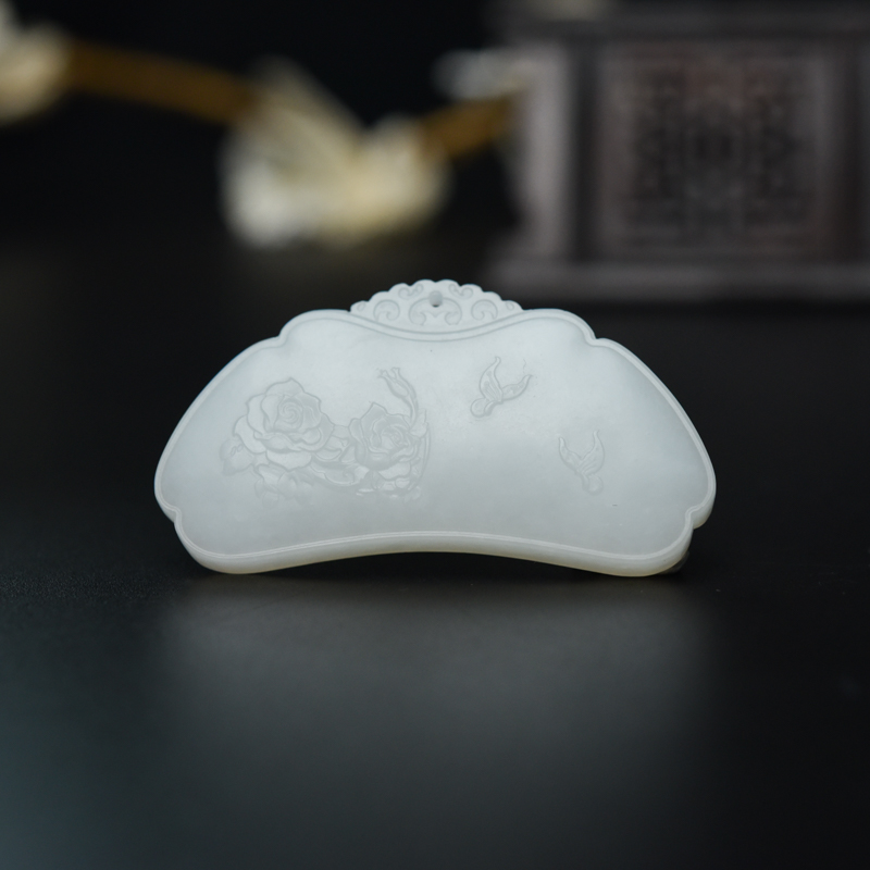 山料和田白玉吊坠-红掌柜