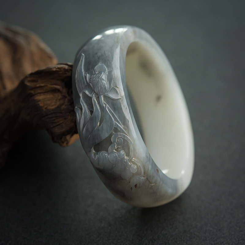 天然和田玉连年有余扁镯-红掌柜