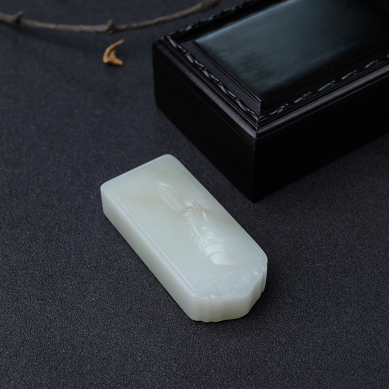 和田白玉关公-红掌柜