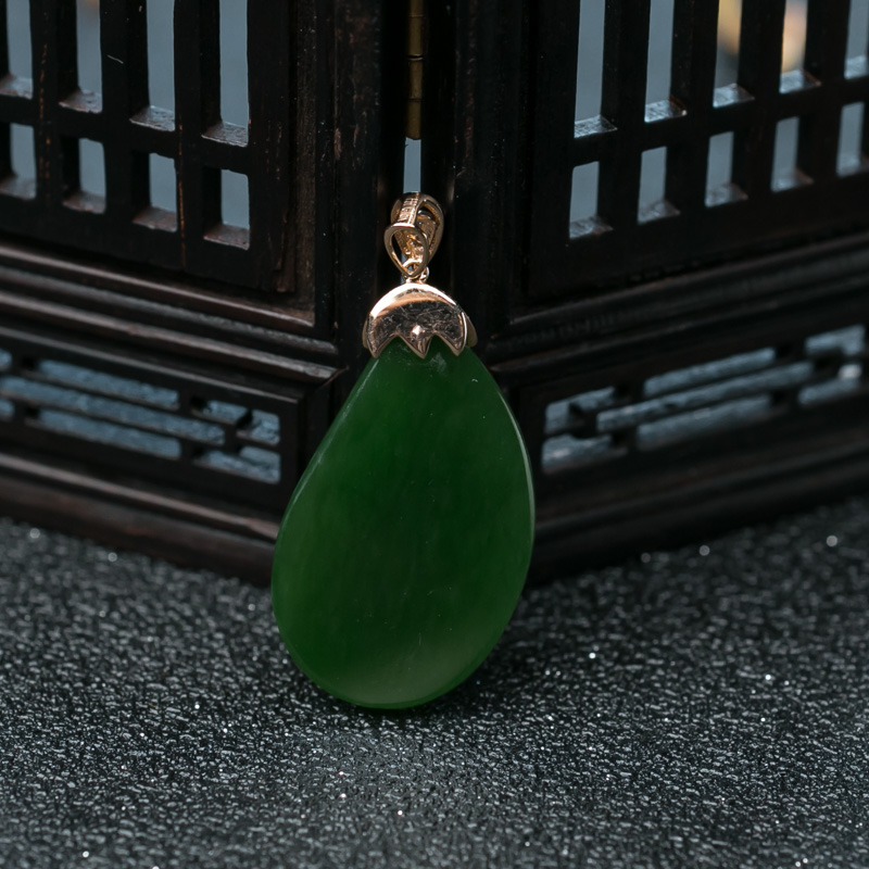 山料和田碧玉随形吊坠-红掌柜